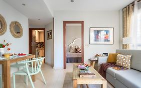 Apartamentos Suites Oficentro